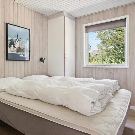4 Bedroom Awesome In Snedsted
